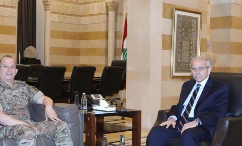 عصر اليوم...لقاء بين سلام وقائد الجيش