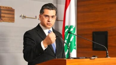 بعد الجلسة الحكومية...وزير الإعلام يتلو أبرز مقررات