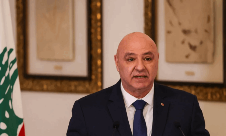 عون بعد تسلم الأسرى: لا سلاح في لبنان إلا للقوى الشرعية