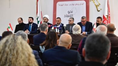 قيود على "المعارضين الشيعة"