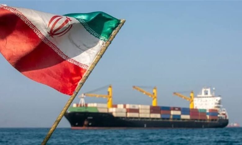 من يقدم المساعدة لأسطول الظل الإيراني؟