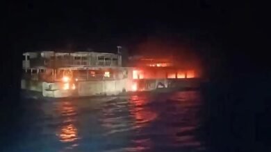 قتلى وعشرات المفقودين جراء حريق اندلع في عبارة في الفلبين