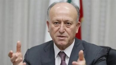 رسالة لسلام.. ريفي يحذر من تحميل الناس أعباء الضرائب