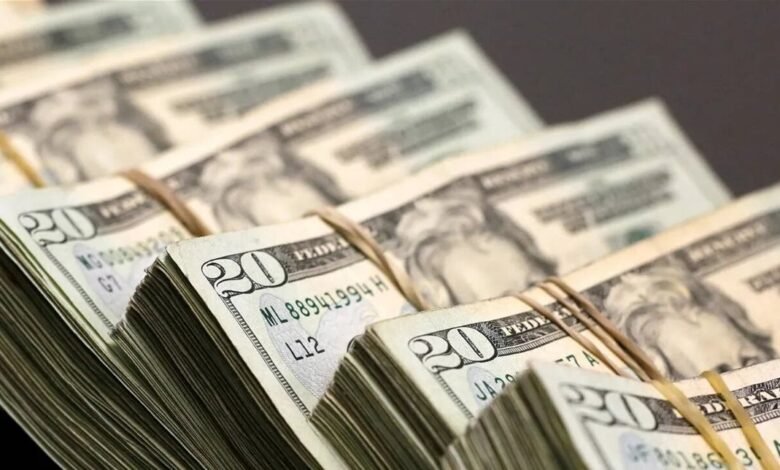 طرح تعويضات حكومية بآلاف الدولارات لمجلس مستحدث