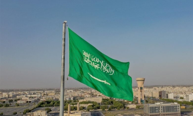 بعد الهجمات التي استهدفت خط أنابيب في منطقتي الرياض والمدينة المنورة.. إدانات عربية
