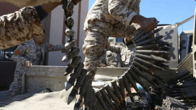 ليبيا تنفي استخدام قاعدة مصراتة لضرب ناقلات روسية