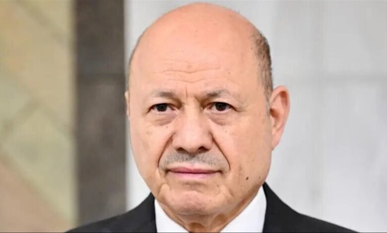 الرئيس اليمني يشيد بالعمليات العسكرية ضد الحوثيين