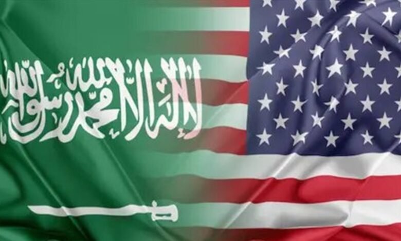 ولي عهد السعودية وقائد القيادة المركزية الأميركية يبحثان التطورات الإقليمية