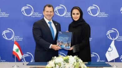 شحادة وقع ميثاق منظمة التعاون الرقمي وسلمه رسميا إلى أمينتها العامة