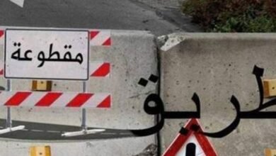 قطع طريق البداوي بالإطارات المشتعلة احتجاجاً على عدم توقيع قانون العفو العام