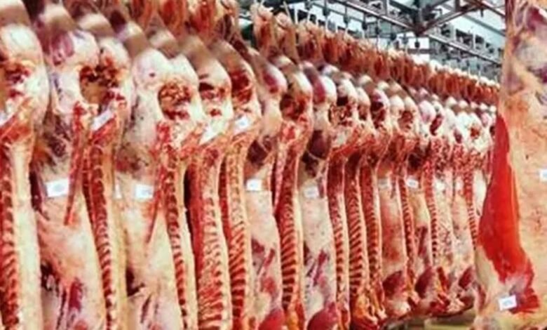 نقابة القصابين وتجار المواشي : الرسوم البيئية ترفع كلفة الإنتاج وتُشعل الأسعار