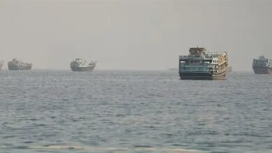 انخفاض عدد السفن العابرة لمضيق هرمز إلى 3 أمس