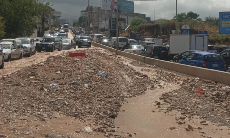 أغرق الطرقات والسيارات... كيف سيكون طقس لبنان بعد "مُنخفض الأمس"؟