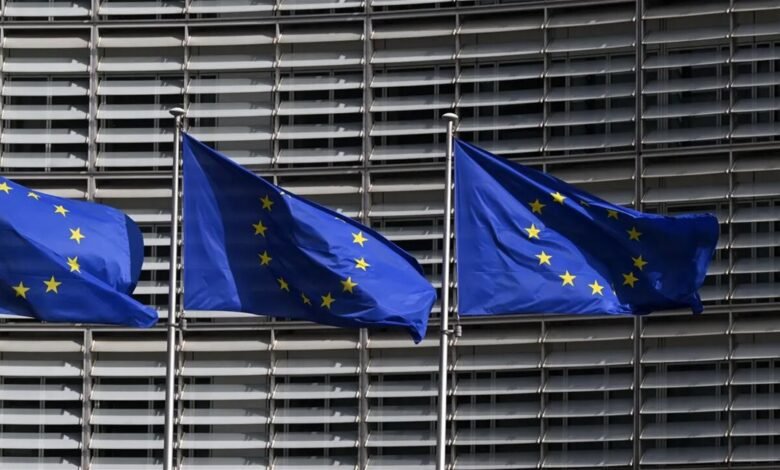المفوضية الأوروبية تقترح رفع إجراءات 2022 الوقائية عن المجر