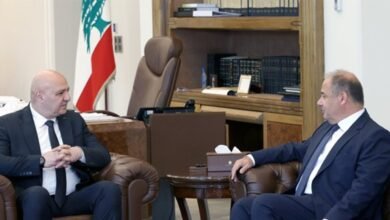 الرئيس عون تسلم من عربيد مذكرة تتضمن اقتراحات للحدّ من مخاطر الأوضاع المعيشية.. وهنأ ملكة جمال لبنان