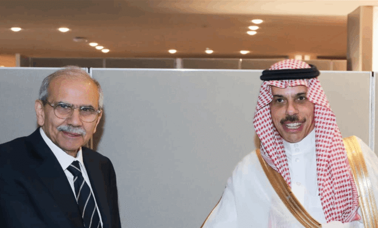 لقاء بين سلام ووزير الخارجية السعودي في نيويورك