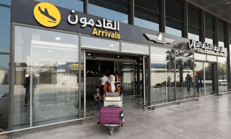 بعد اغلاق المطارات أمام إيران... مستشار خامنئي ينتقد بغداد