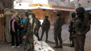 جيش الاحتلال يعتقل 3 عناصر من الشرطة الفلسطينية غربي رام الله