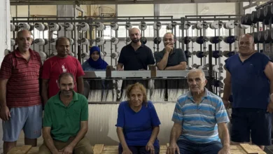 "Qamīs"... معرض يستعيد ذاكرة النسيج من قلب آخر مصنع في لبنان