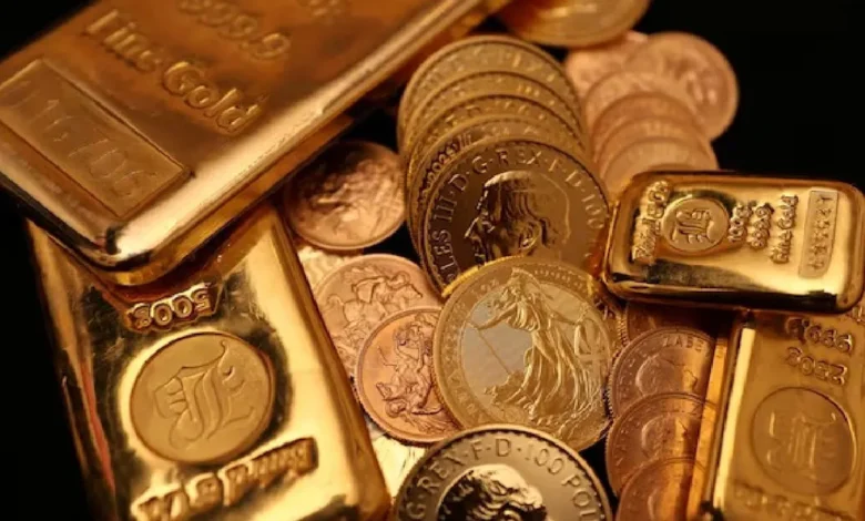 تراجع الذهب وسط مخاوف التضخم وتوقعات رفع أسعار الفائدة