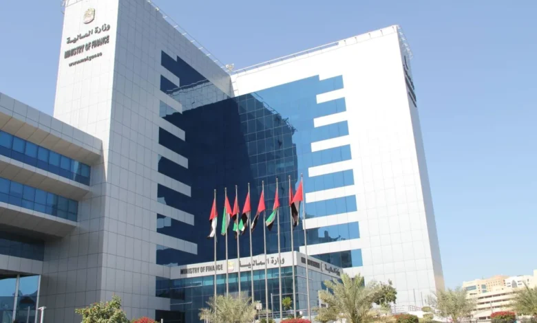الاستثمار في الصكوك في الإمارات: دليل الأنواع والعوائد وطريقة الشراء