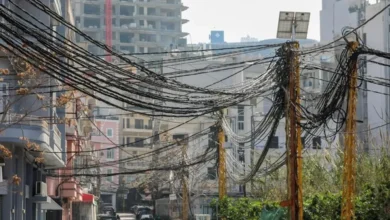 باخرة الفيول تنتظر فتح الاعتماد... وكهرباء لبنان نحو رفع التعرفة وقطع خطوط الخدمات