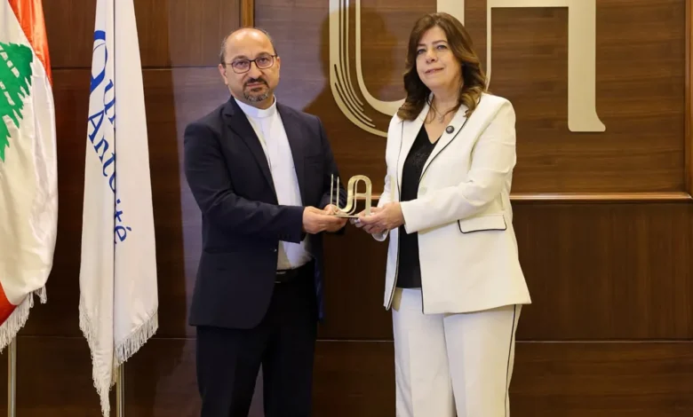 ندوة في الجامعة الأنطونية ضمن الأسبوع الرياضي في لبنان