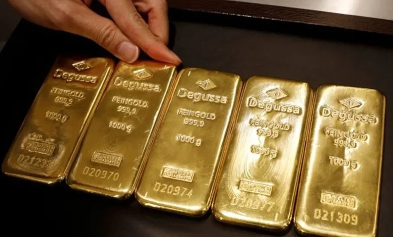 كم بلغ سعر أونصة الذهب؟