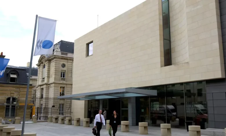منظمة التعاون الاقتصادي والتنمية ترفع توقعاتها لنمو الاقتصاد العالمي مع تسارع التضخم
