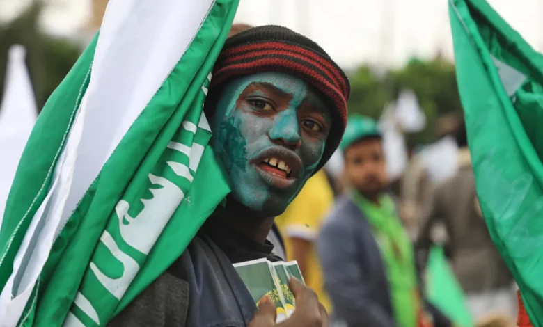 الحوثيون و"الشباب"... تحالف السلاح يهدد خليج عدن