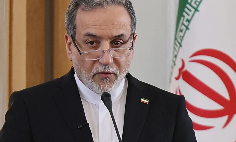 رويترز عن مسؤول: عراقجي تلقى من الوسطاء رد واشنطن على مقترح الأيام السبعة
