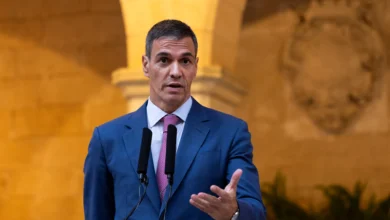 أزمة سبتة.. سانشيز ينفي تورط المغرب مجددا وبروكسل تتردد في دعم مدريد