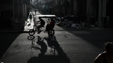بالصور.. انهيار شبكة الكهرباء يغرق كوبا في الظلام