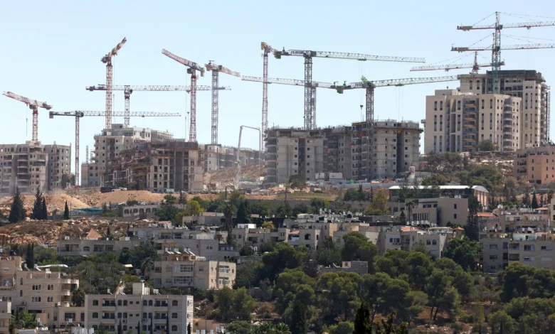 نتنياهو يفرض واقعا جديدا بالضفة يصعب تغييره بعد الانتخابات