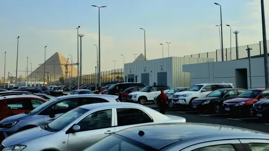 موجة تخفيضات على السيارات في مصر تشعل الإقبال على الشراء بالتقسيط