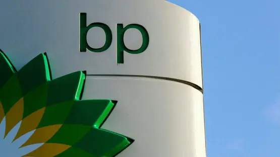 الرجل الثاني في "BP" يصل القاهرة.. صفقة محتملة قد تغير خريطة الغاز في مصر