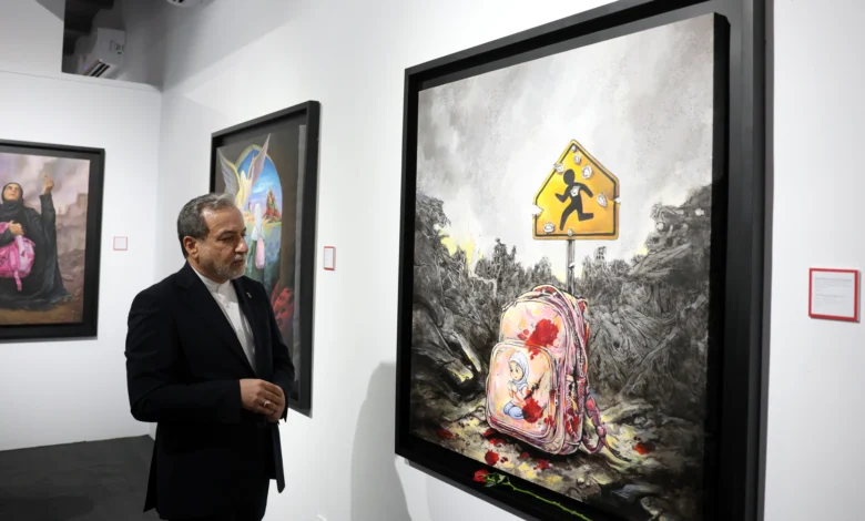 عراقجي موبخا نظيره الفرنسي: كف عن ذرف دموع التماسيح