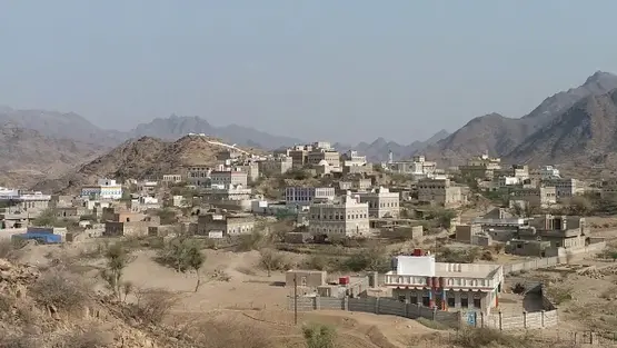 "العربية" توثق اشتباكات مقبنة والقوات الحكومية اليمنية تستعيد مواقع غربي تعز