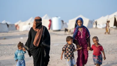 أزمة النزوح في اليمن تتفاقم وقوافل الفارين لا تتوقف.. هذه آخر الأرقام