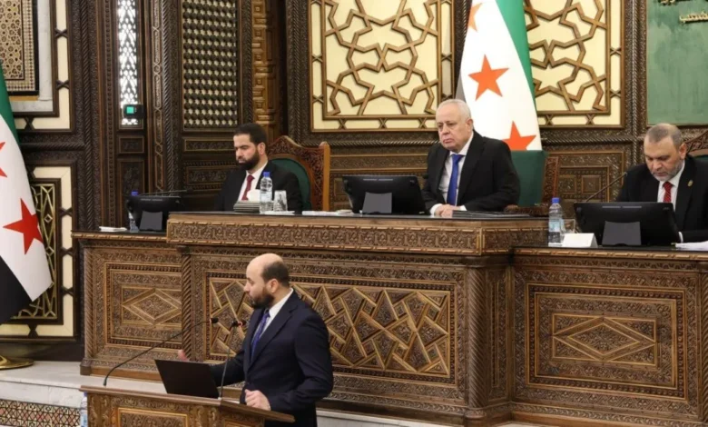 "الشؤون الاجتماعية والعمل" تنضم إلى لجنة المحروقات في سوريا.. ما خلف الخطوة؟