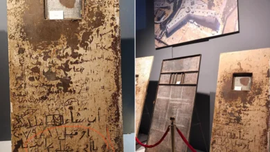 "الموت حق وأنا أريد حقي".. حين حملت الأبواب الرسائل الأخيرة لضحايا معتقلات الأسد