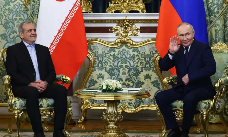 بوتين لبزشكيان: روسيا مستعدة لدعم جهود إنهاء الحرب في الشرق الأوسط