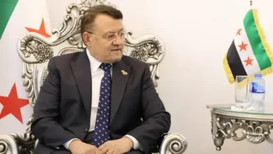 المستشار الإعلامي للرئاسة السورية ينفي للعربية وجود اتصالات مع حزب الله