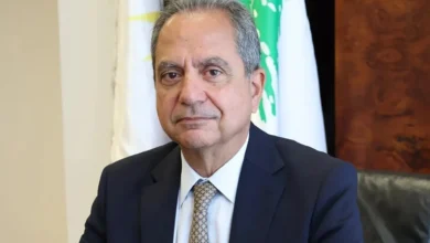 وزير الطاقة اللبناني يقاطع جلسات الحكومة احتجاجا على أزمة الكهرباء