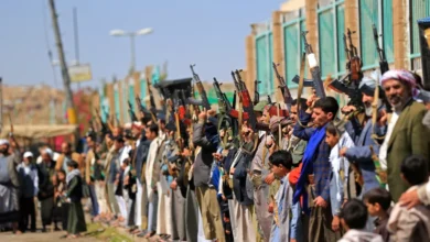 عملية "فجر اليمن" تتقدم في تعز... تصعيد عسكري وتحذيرات صحية
