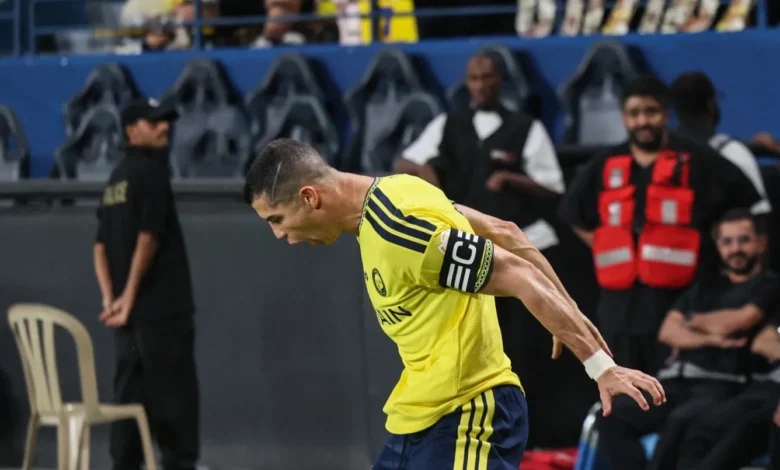 على عكس جيسوس... بوستيكوغلو يدعم رونالدو في الفصل الأخير