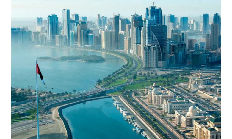 القطاع السكني يقود تداولات عقارات الشارقة لتنمو 5.6% إلى 12.7 مليار دولار خلال 9 أشهر
