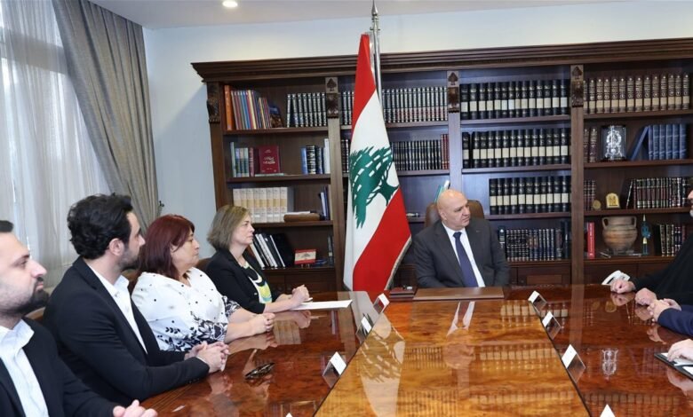 عون: الجيش والقوى الشرعية المرجع الوحيد.. سلام في النبطية: قيام الدولة طريق الإنسحاب وبسط السيادة