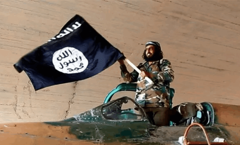 من سوريا إلى العراق.. تقرير يكشف مصير 5700 موقوف بتهمة الانتماء لـ"داعش"