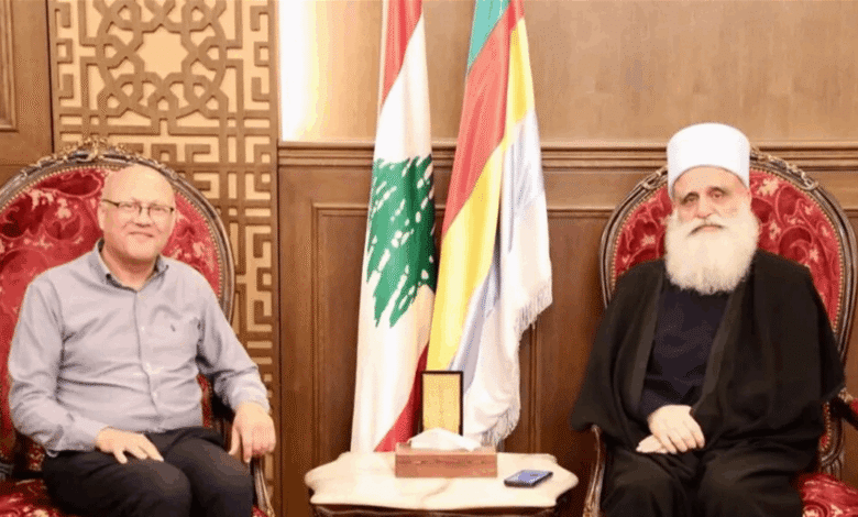 شيخ العقل بحث موضوع الحوار مع وفد ممثل للعلامة فضل الله